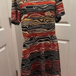 Beige by eci Women's Size 10 Printed Wavy Short Sleeve Dress Multicolor Orange Photo 0