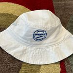 Brooks Port Authority Venice Run Club White Bucket Hat Unisex Size L / XL Photo 0