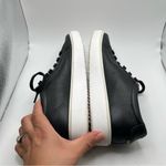 EUC Women's Leather Sneaker
ECCO Soft 60 size 40 US 9 Photo 8