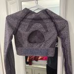 Gymshark  Cropped Long Sleeve Photo 1
