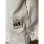 Alo Yoga CoolFit V Photo 1