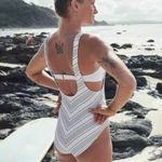 Athleta NWT $128 291944 Chevron High Leg One Piece Swimsuit Swimwear Size 34D/DD Photo 3