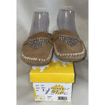 Yellow Box  Women’s 9M Hubba Brown Leather‎ Moccasin Style Flats Rhinestones FLAW Photo 6