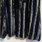 potter's pot Potter’s Pot black/cream/teal mini front tie v-neck dress. Photo 4