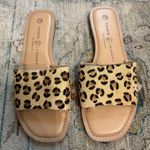 Chinese Laundry Cheetah Print Sandals Photo 0