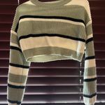 SheIn sweater Photo 2