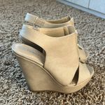 Chinese Laundry Wedges Photo 1