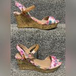 mix no. 6 Zessi Floral Wedge Sandal Size 6.5 Photo 3