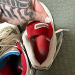 Jordan’s White Size 10 Photo 2