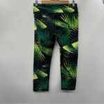 Fabletics Yogi Capri Green Tropical Rainforest Print Yoga Leggings Sz M Photo 5