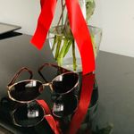 YSL  sunglasses - nice model for lady 💜 Photo 5