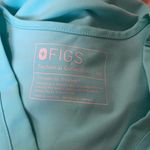 FIGS Casma Three Pocket Scrub Top in Aqua Blue Size XS Photo 9