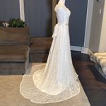 Women’s Wedding Dress V Photo 7