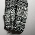 Divided By H&M Women Black/white Romper Shorts Size 2.‎ Black Photo 3