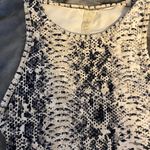 snakeskin workout top Multiple Size M Photo 1