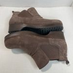 Easy Street Women's Size 9 Wide Sure thing Slip Resistant Chelsea Boots Photo 4