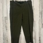 Lac & Rachel green dress pants capris Size 12 Photo 1