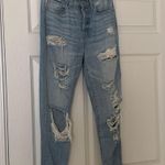 Willow + Root  Buckle Clothing Store Mom jeans Photo 0