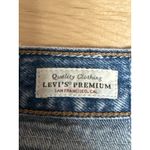 Levi's Wedgie Women's Blue Mid Rise Frayed Raw Hem Skinny Denim Jeans Pants 24 Photo 4