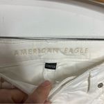 American Eagle  Outfitters white Mom Straight Jeans size 10‎ Photo 5
