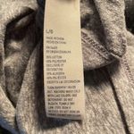 American Eagle Gray with Black Glittery Letters “AE HONG KONG” Long Sleeve Top L Photo 12