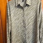 Forever 21  Funky Button Up Shirt Size Small Photo 1