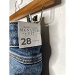 Lane Bryant NEW Body Icon Signature Fit Mid Rise 28 Denim Jeans Photo 1