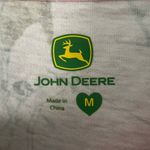 John Deere NWT  Mossy Oak Pink Tshirt Photo 2