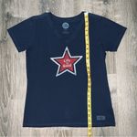 Life is Good Star Crusher Tee Classic Fit size Medium Photo 1