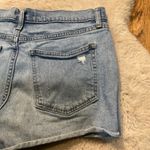 Gap  Shorts 3"‎ Inseam Size 29 Denim Raw Hem Light Distressed Womens Light Wash Photo 5