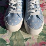 Sincerely Jules  Light Blue Floral Platform Sneakers Size 7.5 Photo 4