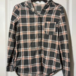 Ultra Flirt  Plaid Button Down Fleece Hooded Shirt - Gray and Pink Size M Photo 0