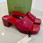 Gucci Logo Slide Sandals Photo 0