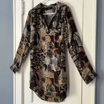 Tolani  100% silk button up shirt size small oversized artsy abstract neutral Photo 2