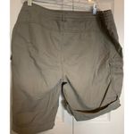 Woolrich shorts green size XL women's Photo 2