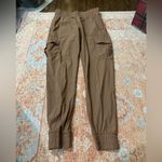 Vitality (Balance Athletica) Swift Cargo Jogger High rise stone tan Size Medium Photo 4