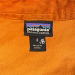Patagonia Women’s Sz 2 Long-Sleeved Micro Cord Shirt in Orange Photo 3