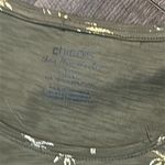 Chico's  Sz 1 (MEDIUM) Cotton Blend Slub Foil Palm Tee Olive Green Gold EUC‎ Photo 3