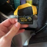 Mountain Hardwear Women's  Gray Lightweight Jacket With Hood Size Extra Small Photo 2