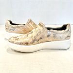 Clarks  Layton Step Leather Slip On Sneaker Loafers Women's‎ 8.5 Gold Camo Print Photo 4