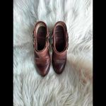 Frye Stylish Brown Leather Heeled Clogs with Buckle Detail size 7 Photo 1