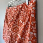 Brooks Brothers  Bermuda Shorts size 8 walking stretchy floral Photo 4