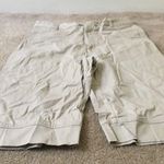 French Toast Women's Solid Capri Pants Size 20.5 Khaki Tan Photo 0