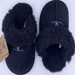 BEARPAW vegan faux fur Loki women black slippers Size 6 Photo 8