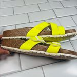 Birkenstock Women's Yao Patent Neon Sandals Size 40/US 9-9.5 Photo 7