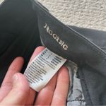 American Eagle Black Denim Ripped Knee Jegging Skinny Mid Rise Jean 4 Photo 2