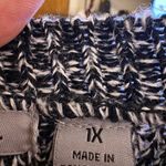 Jason Maxwell Black and Gray Dolman Sleeve Tunic Sweater
NEW WITH TAGS Photo 1