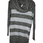 Kensie  Turtleneck Sweater‎ Photo 0