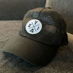 Zyia  Mesh SnapBack Trucker Hat Photo 0