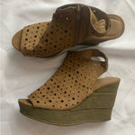 sbicca  Tan Cut Out Wedges Size 8 Photo 0